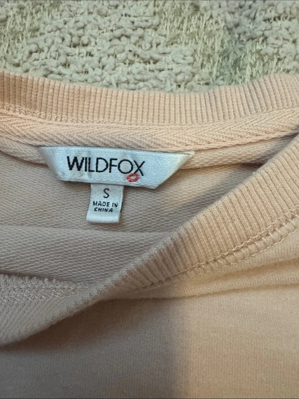 Wildfox Easy Does It Rainbow Graphic Relaxed Crew Neck sweatshirt sz S
