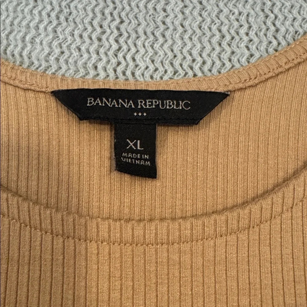 Banana Republic Ribbed Bodysuit | Camel Tan Long Sleeve | Size XL