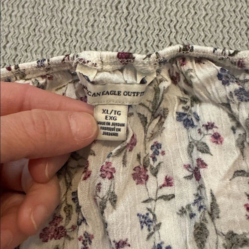 Cottagecore American Eagle Ruffled neck Cream Floral Off-Shoulder Top XL